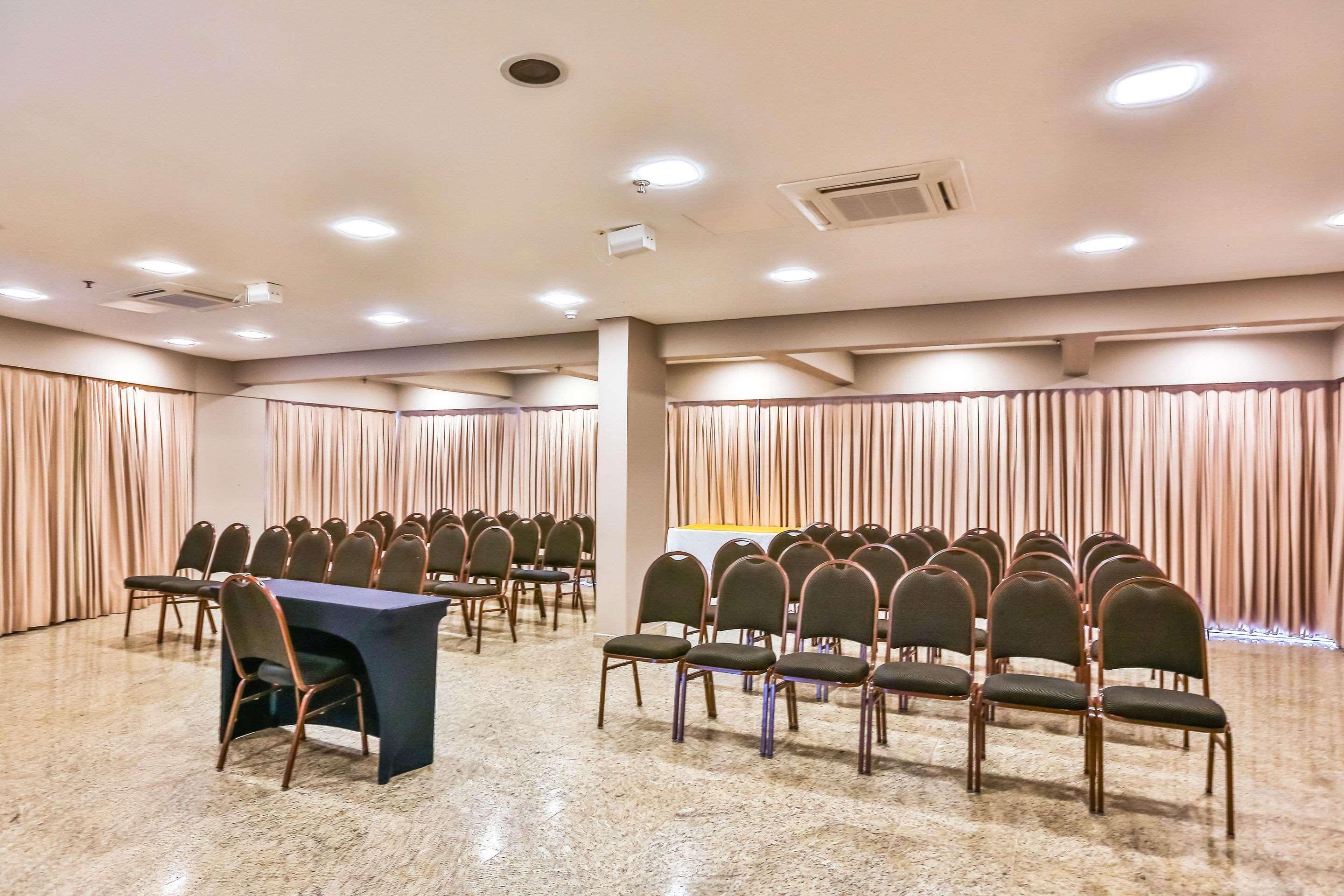 Comfort Suites Brasília Extérieur photo