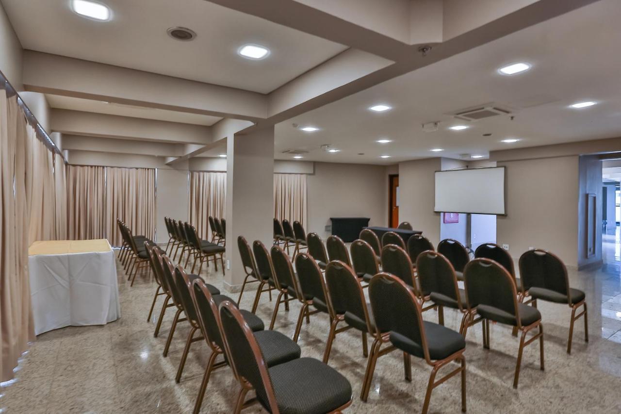 Comfort Suites Brasília Extérieur photo